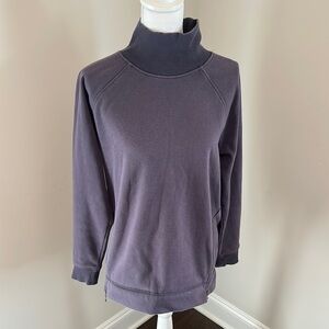 Athleta turtleneck sweatshirt